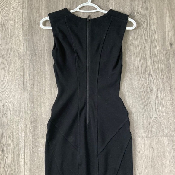 Aritzia little black dress - Picture 2 of 3